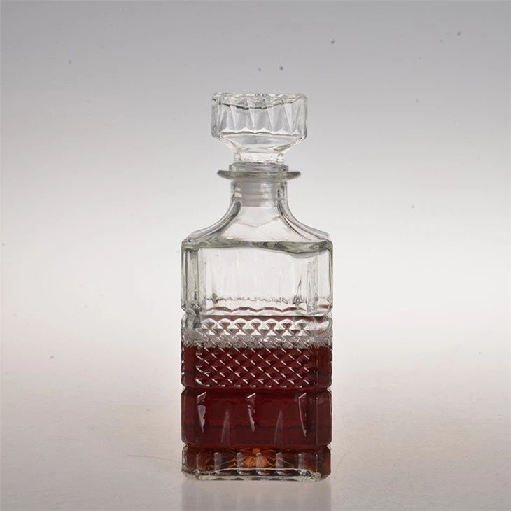 glass whiskey wine decanter bottle4